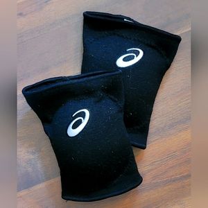 ASICS Women's OS Volleyball Knee Pads NEW